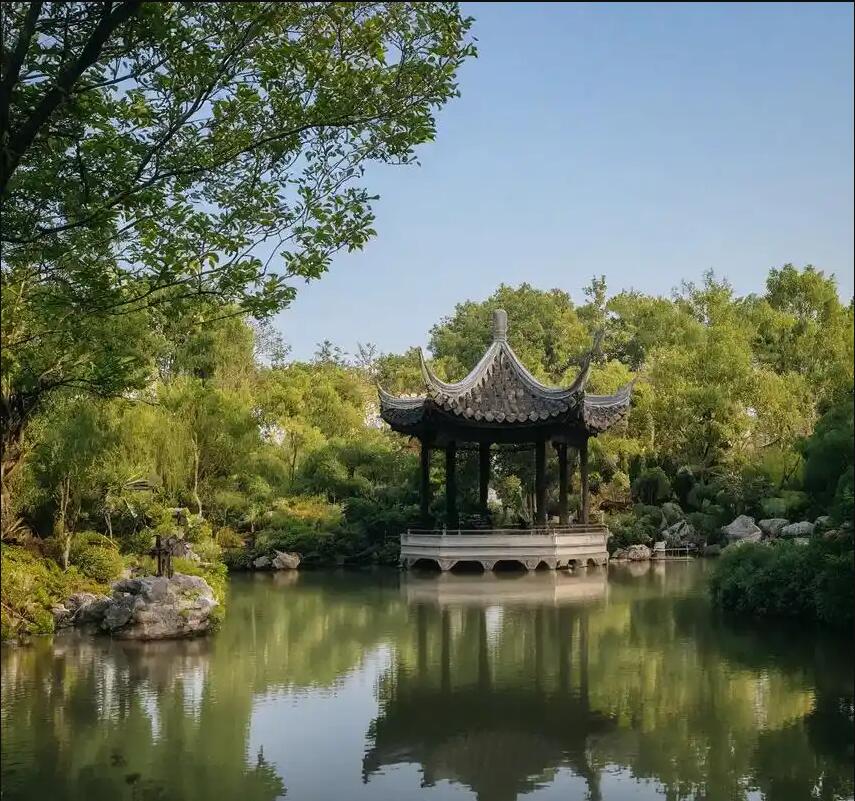 迪庆藏族雨韵建筑有限公司